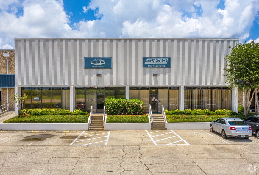 More Photos Of 5120 E Adamo Dr, Tampa Distribution For Lease