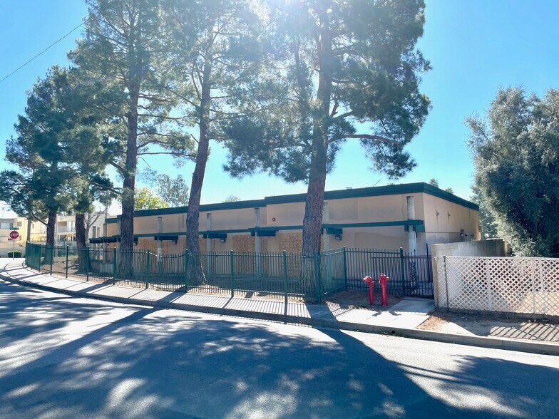 More Photos Of 4508 N Sierra Way, San Bernardino Loft Creative Space For Sale