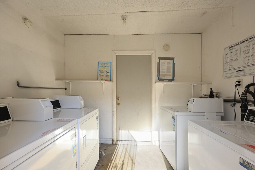 More Photos Of 820 Chestnut Ave, Los Angeles Apartments For Sale