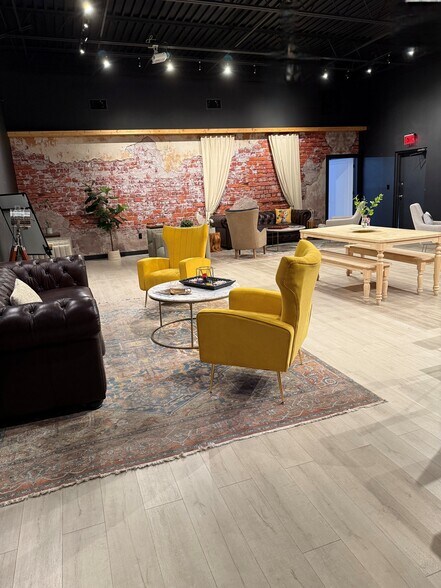 More Photos Of 4101 SW 73rd Ave, Miami Warehouse For Lease