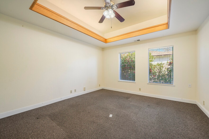 More Photos Of 2100 Tennessee St, Vallejo Office For Sale