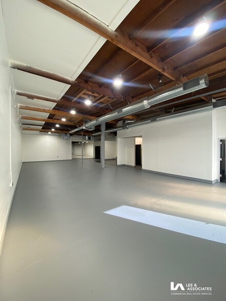 Primary Photo Of 700-806 W Anaheim St, Long Beach Warehouse For Lease