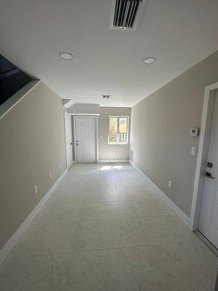 More Photos Of , Fort Lauderdale Multifamily For Sale