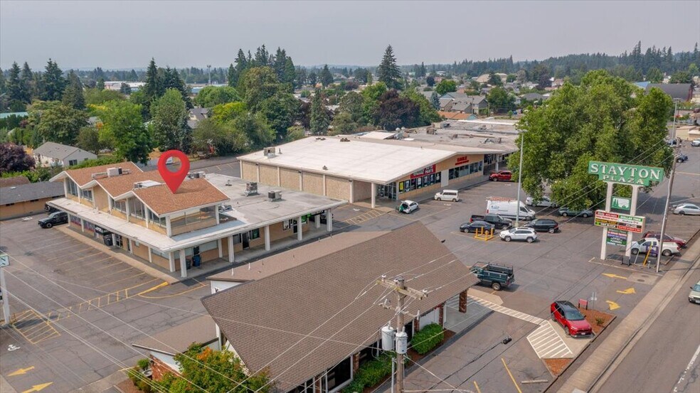More Photos Of 143-147 W Washington St, Stayton Freestanding For Lease