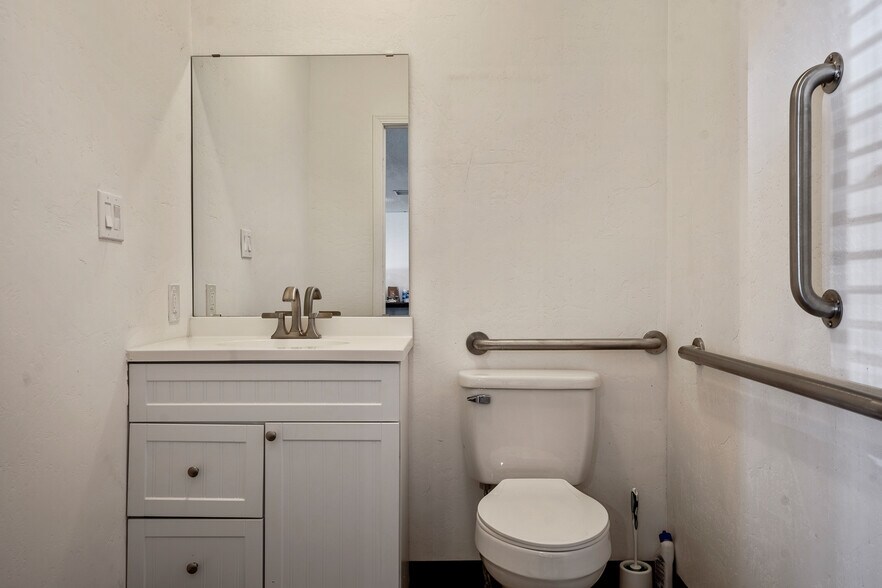 More Photos Of , White Rock Unknown For Sale