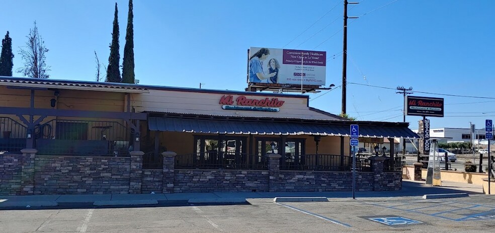 More Photos Of 1964 W Foothill Blvd, Upland Restaurant For Lease