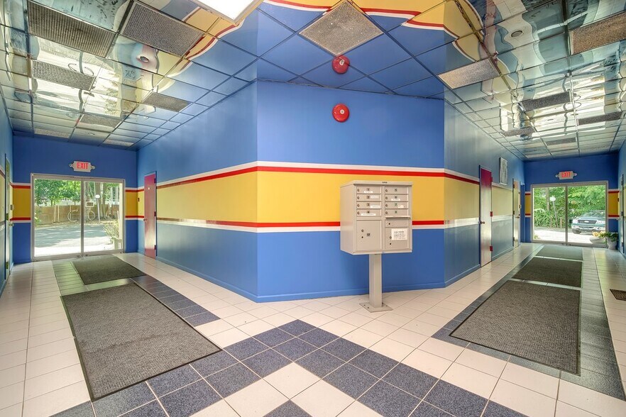 More Photos Of 79 Route 59, Airmont Medical For Lease