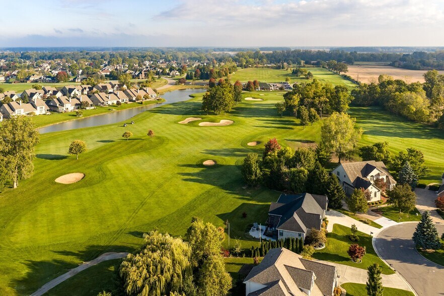 More Photos Of 911 Saint James Park Ave, Monroe Golf Course Driving Range For Sale