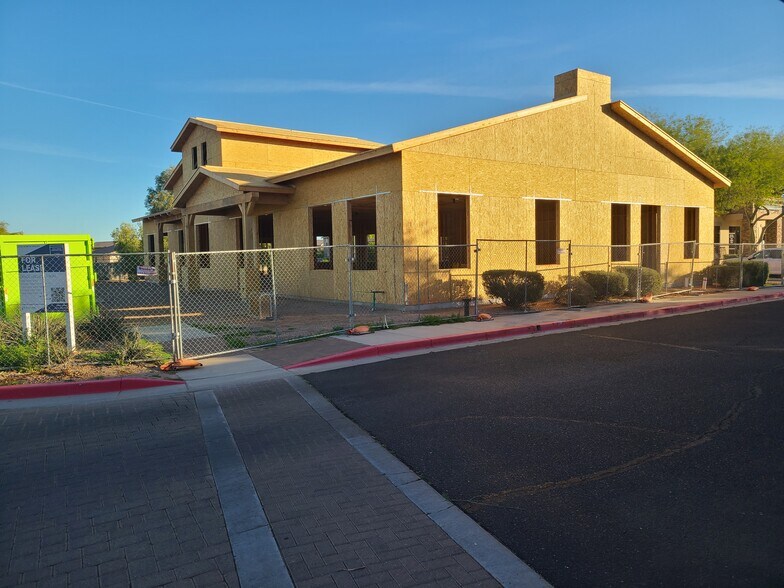 More Photos Of 41724 W Smith Enke Rd, Maricopa Medical For Lease