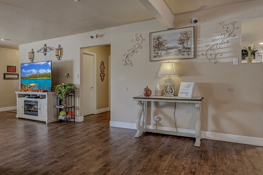 More Photos Of 906 E Frontier St, Payson Assisted Living For Sale