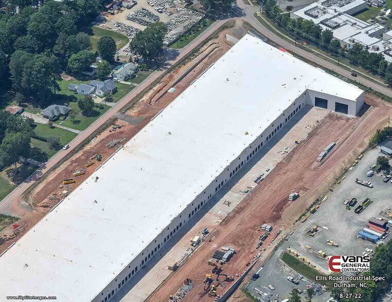 More Photos Of 933 Ellis Rd, Durham Distribution For Lease