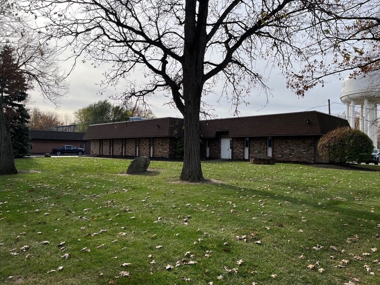More Photos Of 503 Abbe Rd S, Elyria Office For Sale
