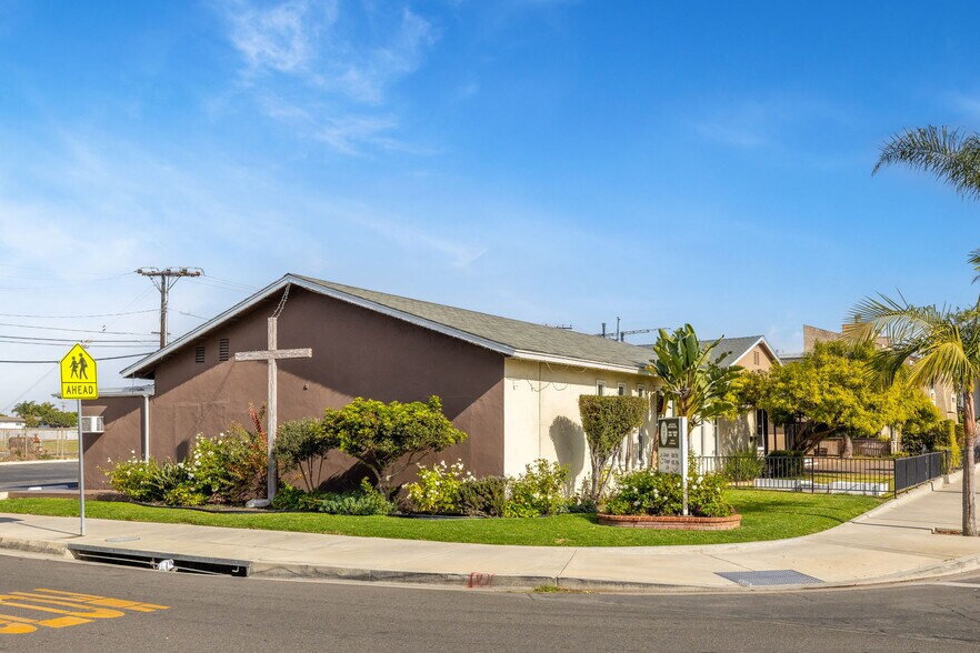 More Photos Of 7751 Glencoe Dr, Huntington Beach Religious Facility For Sale