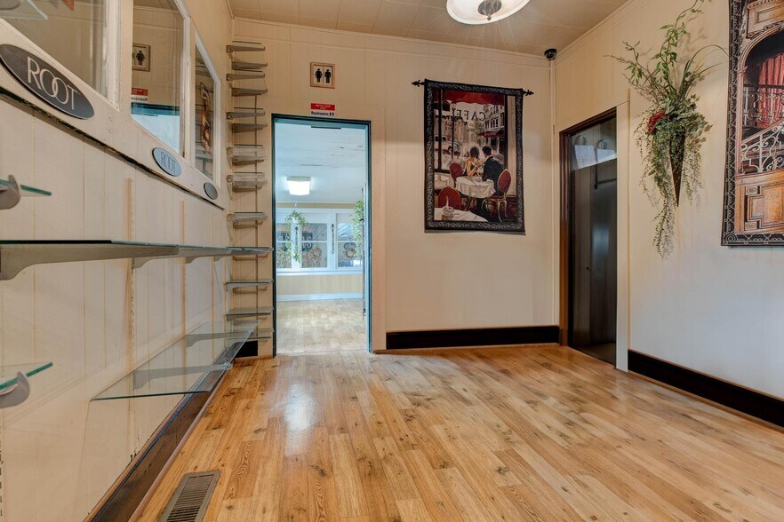 More Photos Of 134 E Main St, Morehead General Retail For Sale