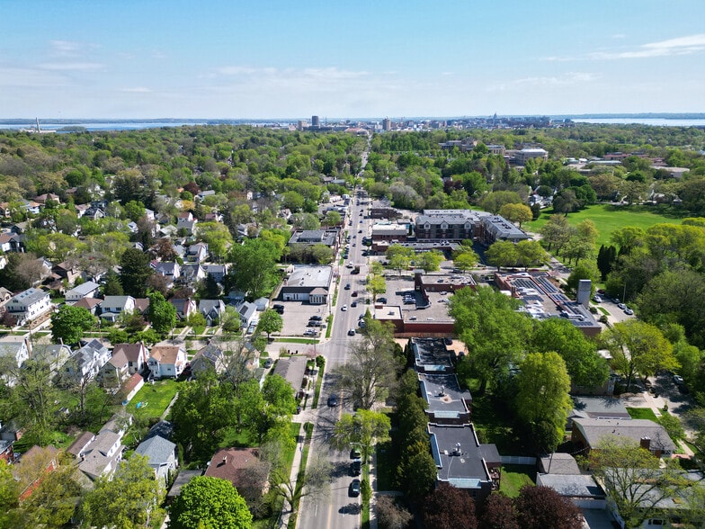 More Photos Of 2821 Monroe St, Madison Apartments For Sale