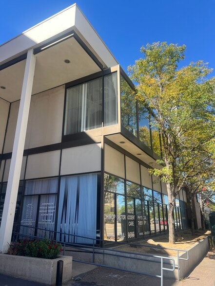 More Photos Of 677 S Colorado Blvd, Denver Office For Sale