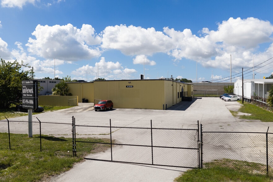 Primary Photo Of 4315 E Columbus Dr, Tampa Warehouse For Sale