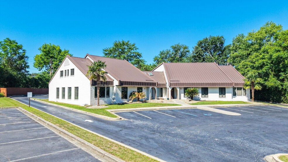 More Photos Of 159-161 Medical Cir, West Columbia Medical For Lease