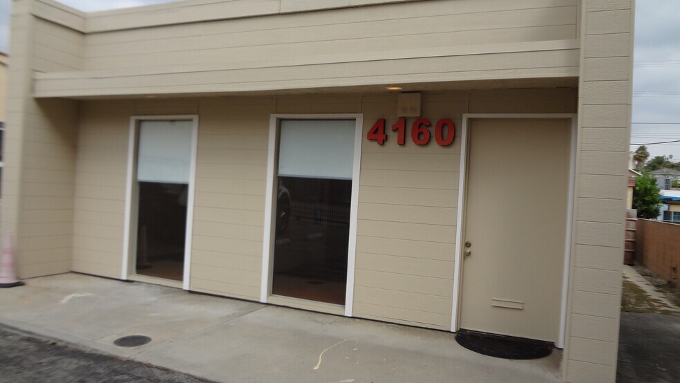 More Photos Of 4160 Verdugo Rd, Los Angeles Office For Sale