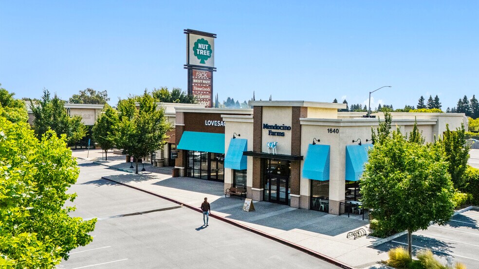 More Photos Of 1640 E Monte Vista Ave, Vacaville Freestanding For Sale