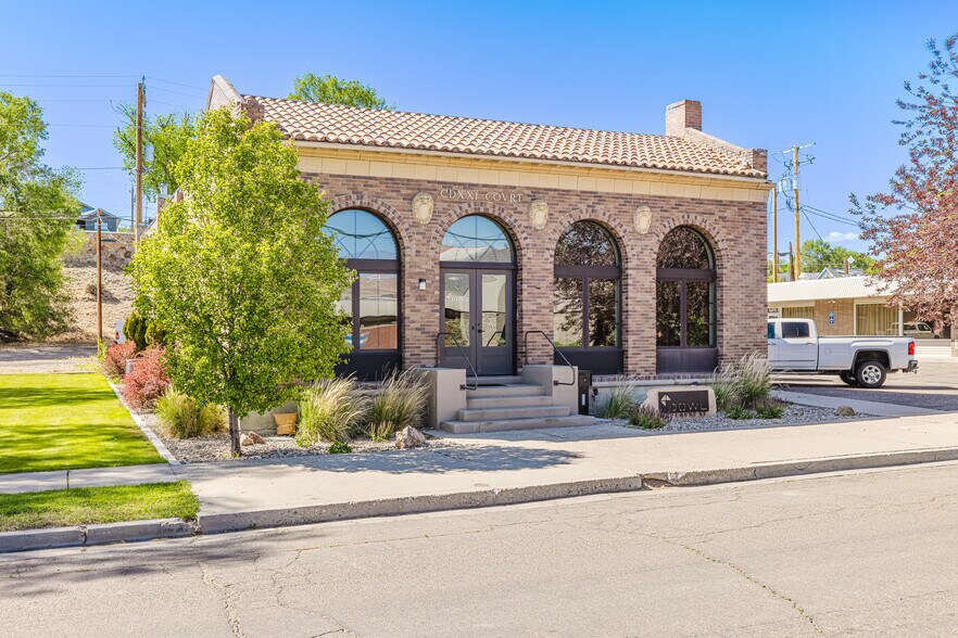 More Photos Of 421 Court St, Elko Serviced Offices For Sale
