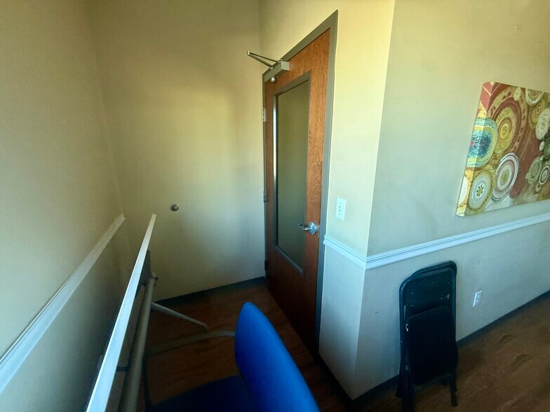 More Photos Of 449621 Us-301, Callahan Medical For Lease