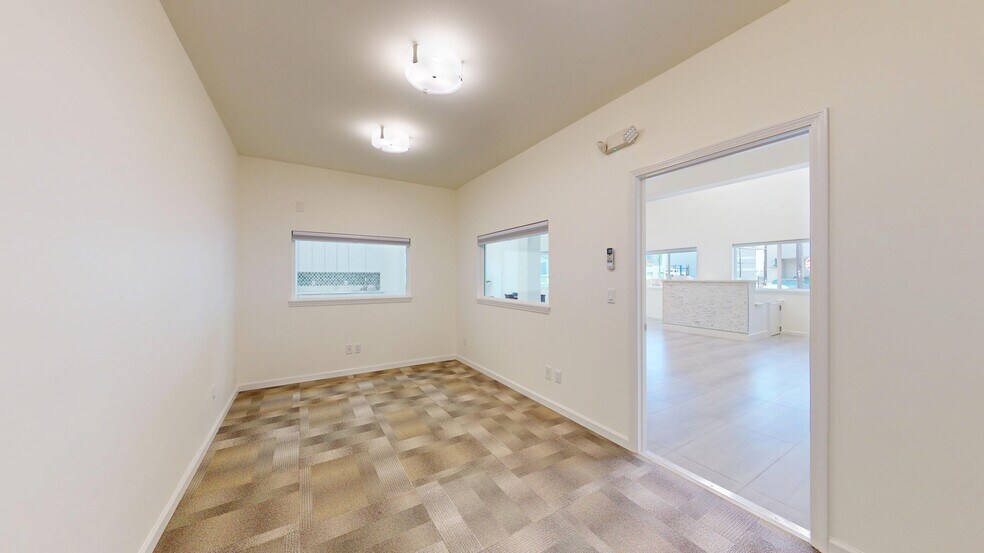 More Photos Of 524 Mokauea St, Honolulu Warehouse For Lease