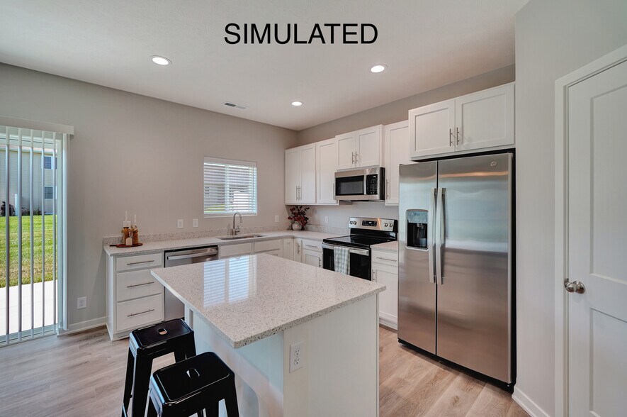 More Photos Of 5811 SW 11th St, Lincoln Apartments For Sale