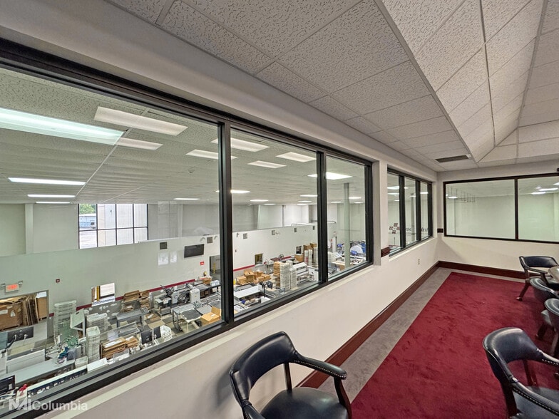 More Photos Of 1261 1st St S, Columbia Light Distribution For Sale