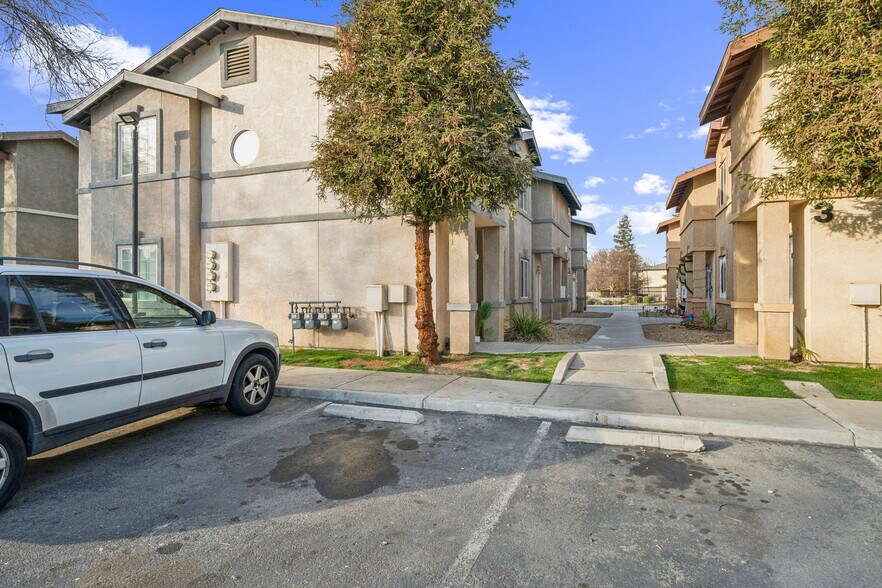 More Photos Of 331 Pacheco Rd, Bakersfield Apartments For Sale