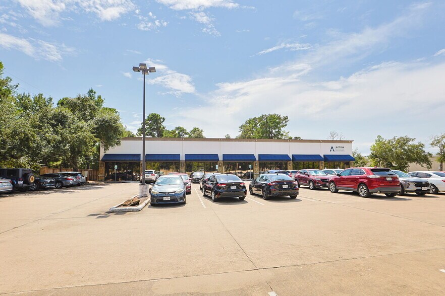 More Photos Of 12101 Grant Rd, Cypress Medical For Sale