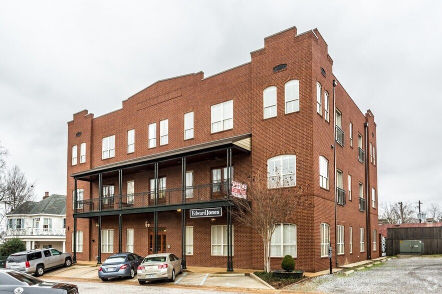 Primary Photo Of 2446 Caffey St, Hernando Office For Lease