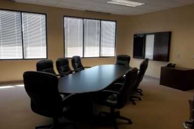 More Photos Of 2002 Scott Blvd, Temple Office For Sale