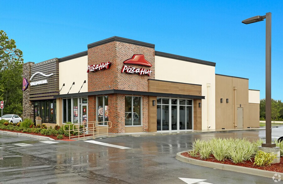 Primary Photo Of 7840-7850 N Wickham Rd, Melbourne Freestanding For Sale