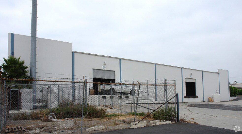 More Photos Of 1970 E Gladwick St, Rancho Dominguez Warehouse For Lease