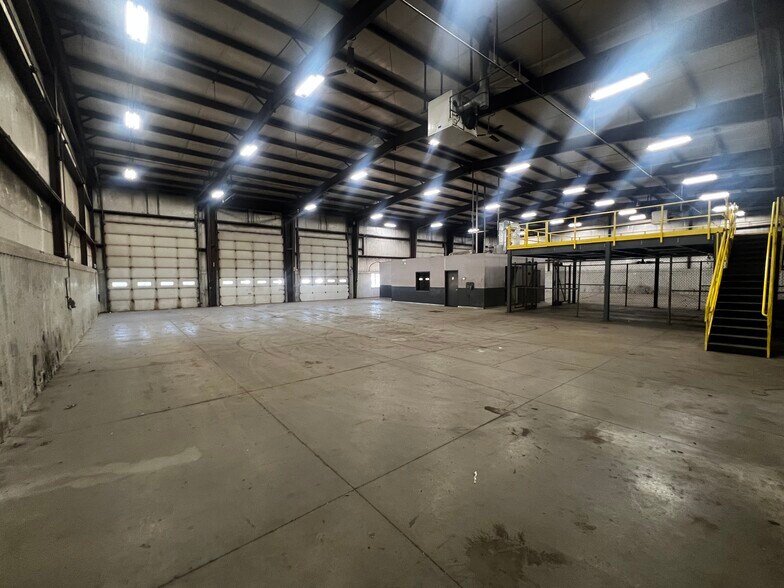 More Photos Of , Saint Louis Industrial For Sale