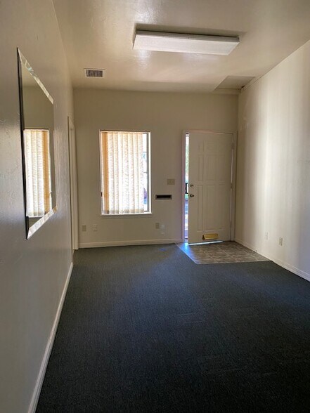 More Photos Of 634 Schemmer Dr, Prescott General Retail For Lease