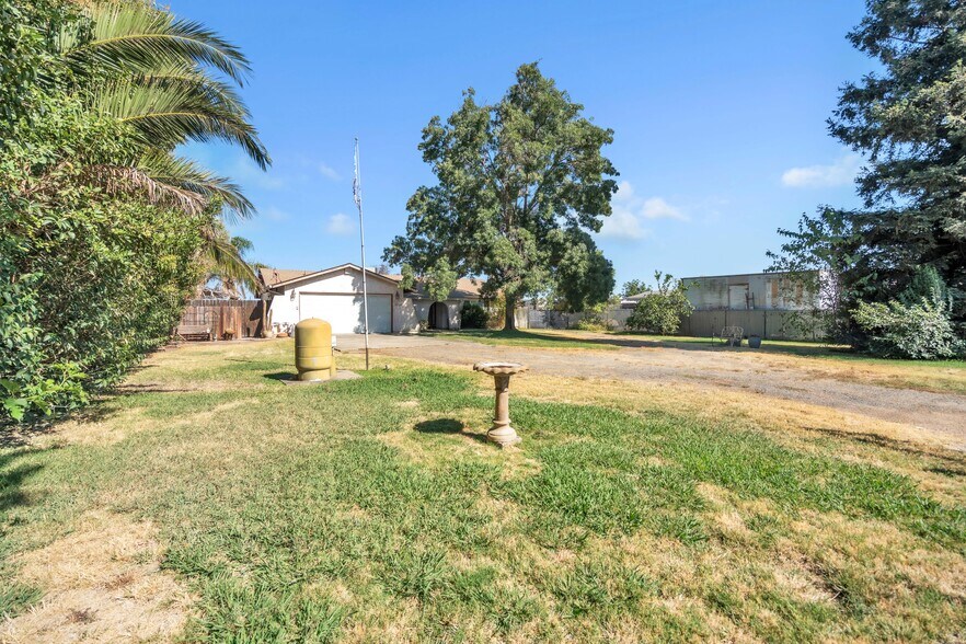 Primary Photo Of 7028 26th St, Rio Linda Industrial For Sale