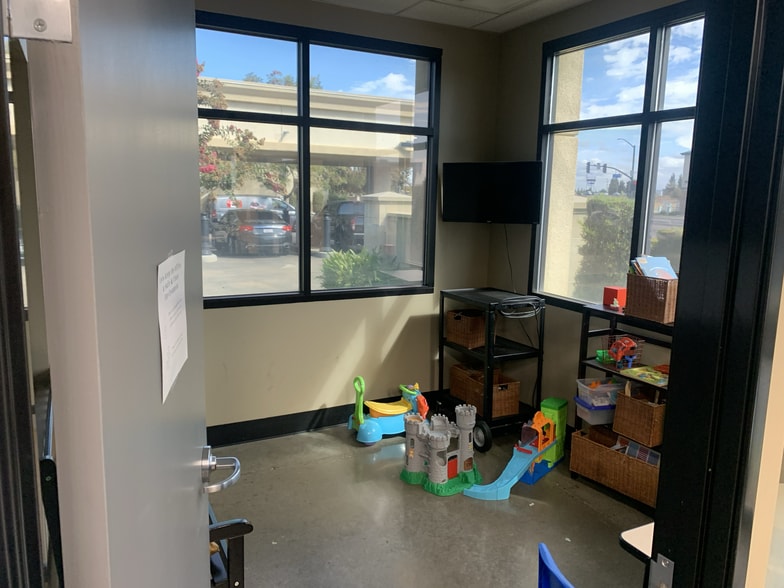 More Photos Of 17259 Golden Valley Pky, Lathrop Office For Lease