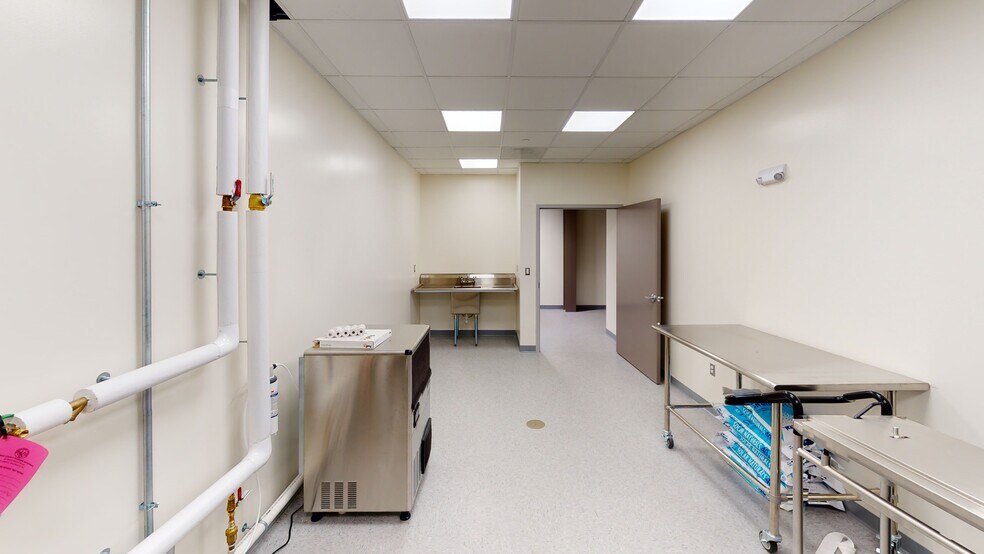 More Photos Of 7495 New Horizon Way, Frederick Research And Development For Lease