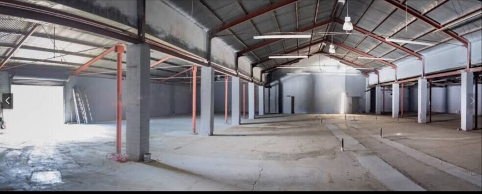 More Photos Of 728-730 W Esther St, Long Beach Warehouse For Sale