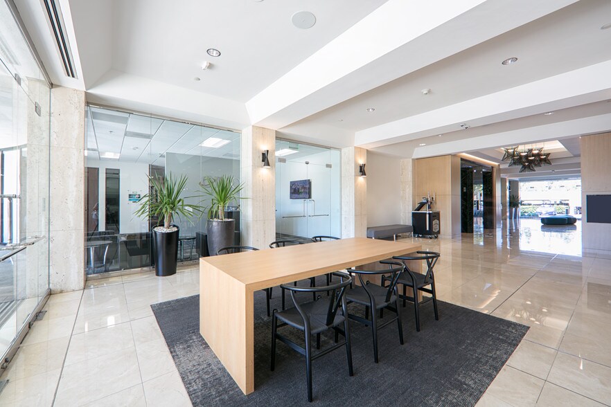 More Photos Of 770 The City Dr S, Orange Unknown For Lease