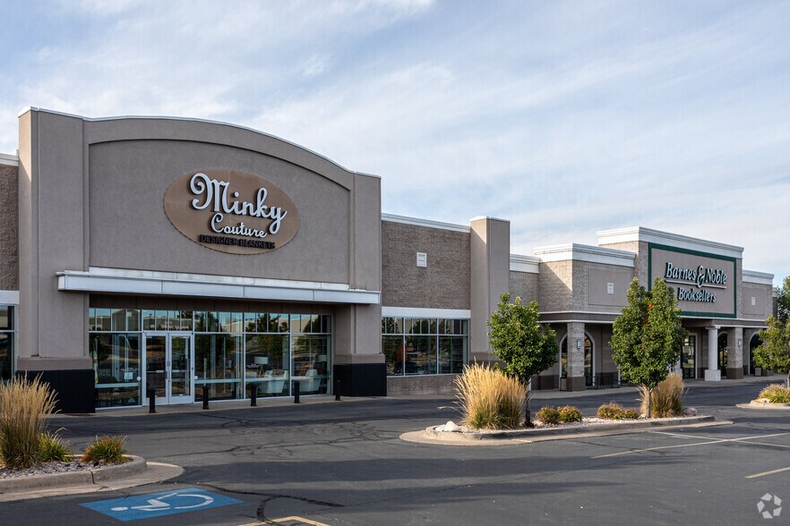 Primary Photo Of 815 W Antelope Dr, Layton Unknown For Lease