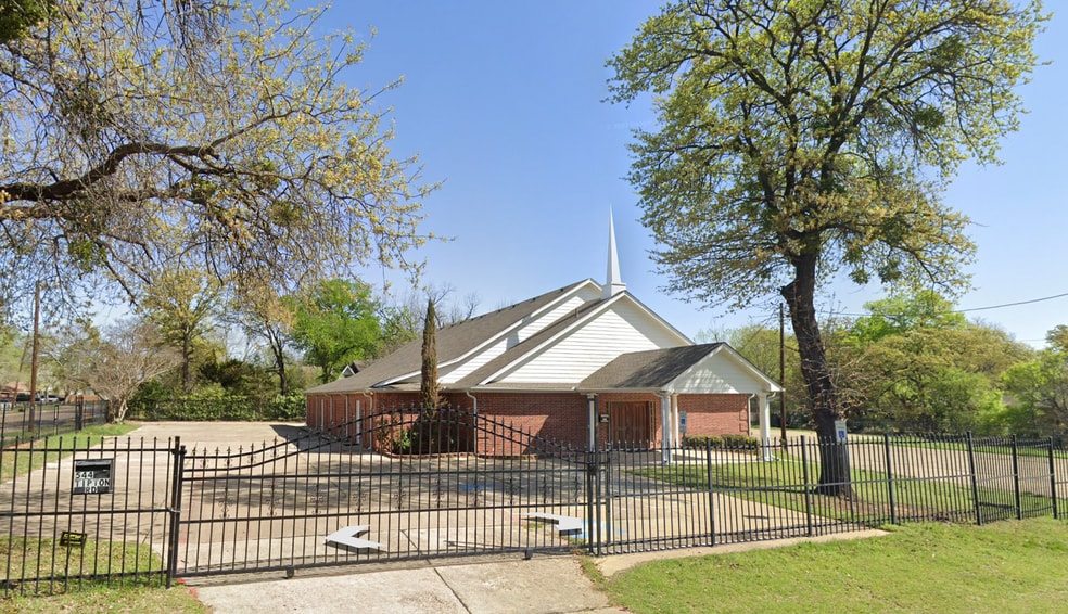 Primary Photo Of 544 Tipton Rd, Irving Religious Facility For Sale