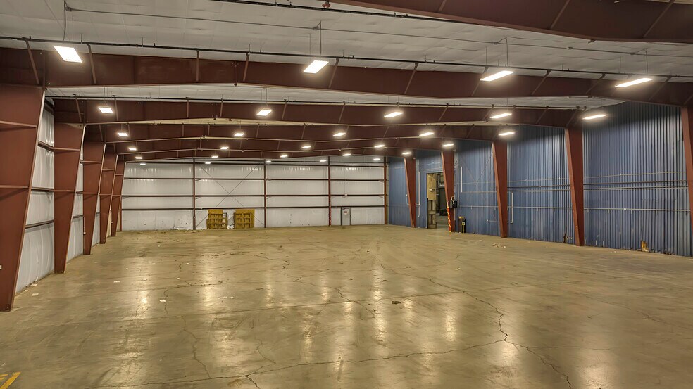 More Photos Of 55 Milens Rd, Tonawanda Unknown For Lease