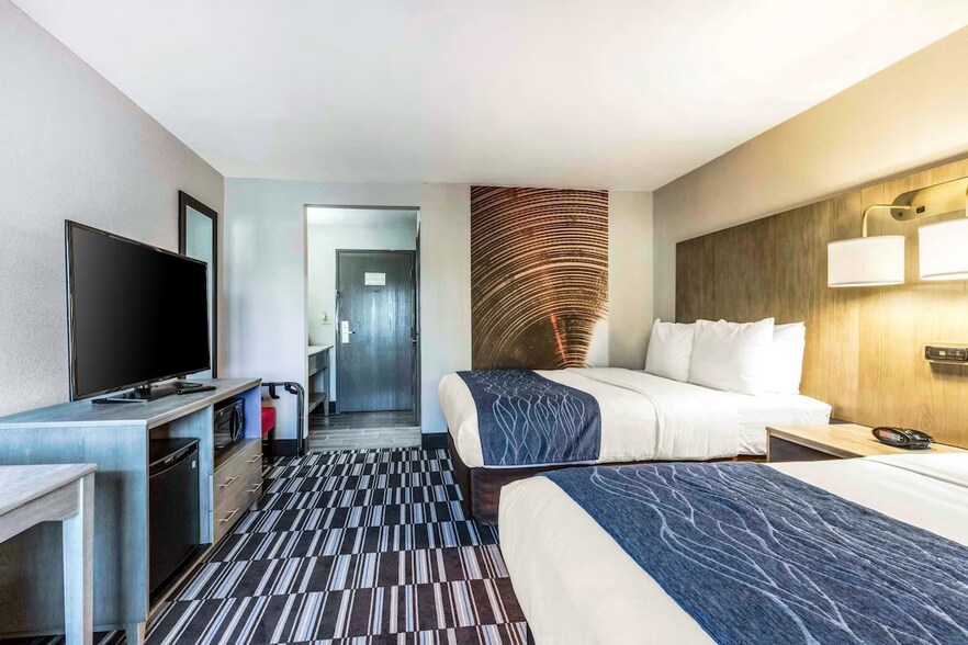 More Photos Of 3005 Millbranch Rd, Memphis Hospitality For Sale