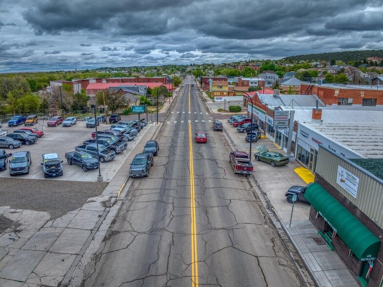 More Photos Of 430 E Main St, Trinidad Industrial For Sale