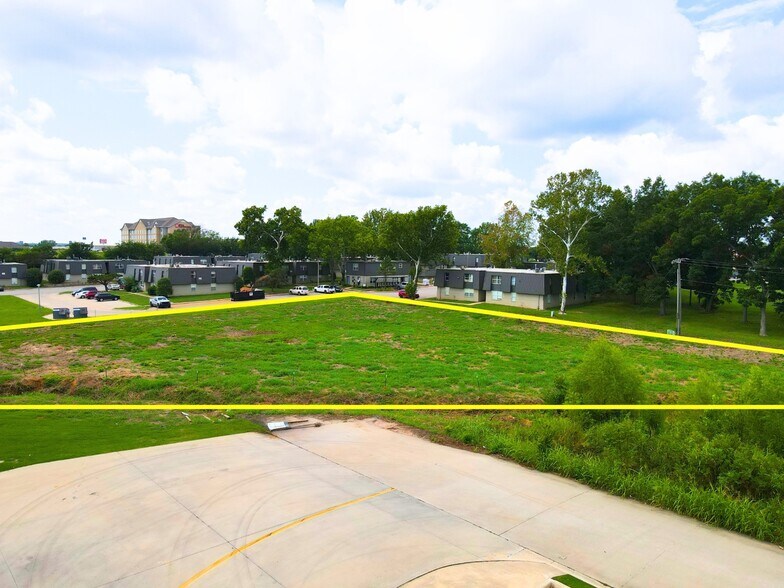 More Photos Of 12th Avenue, Ardmore Land For Sale