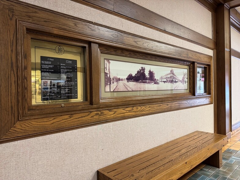 More Photos Of 100 E Park St, Olathe Office For Lease