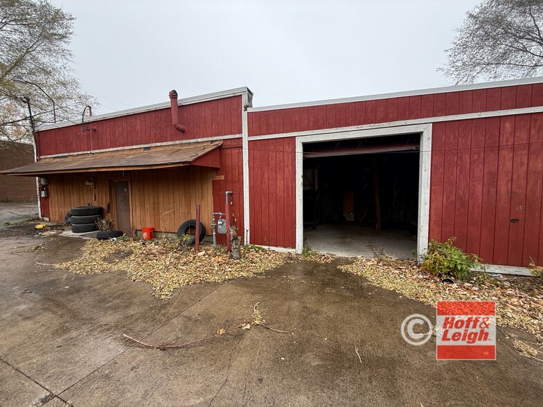 More Photos Of 2457 Mogadore Rd, Akron Warehouse For Sale